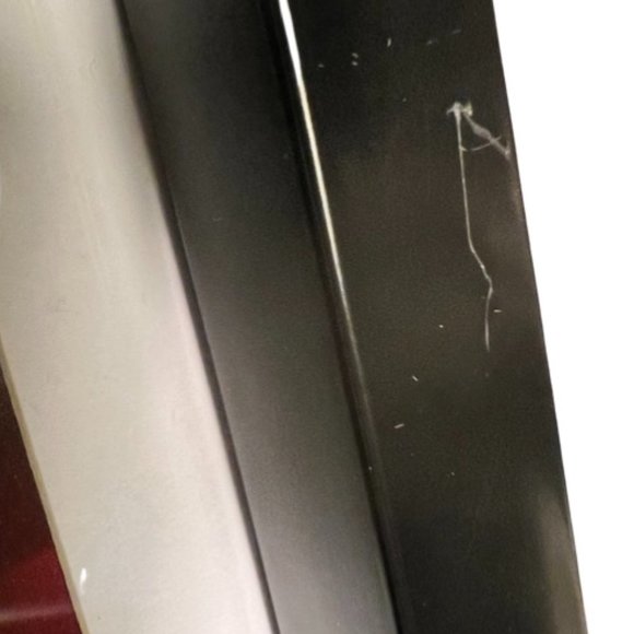 6/$20🌸 Christmas Bauble Print in Black Frame - Picture 12 of 16